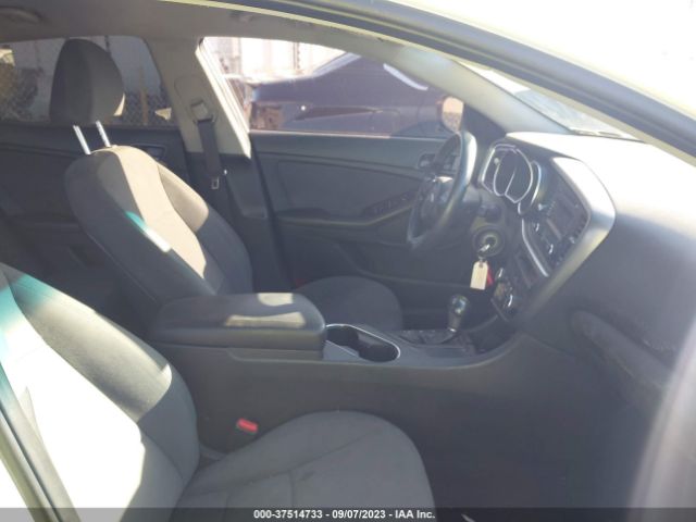 KNAGM4A71F5664032 KIA Optima Lx