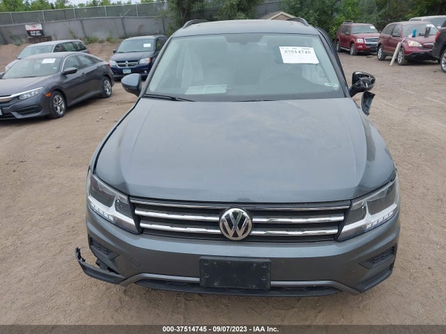 3VV2B7AX0LM071208 Volkswagen Tiguan Se/sel/se R-line Black