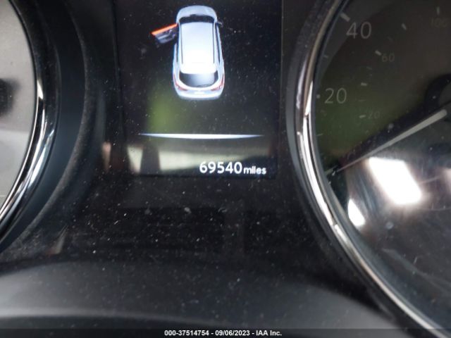 JN1BJ1CP8HW016883 Nissan Rogue Sport Sv