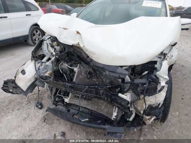 JN1BJ1CP8HW016883 Nissan Rogue Sport Sv
