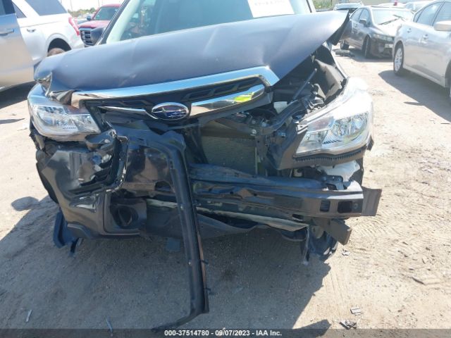 JF2SJABC2JH590256 Subaru Forester