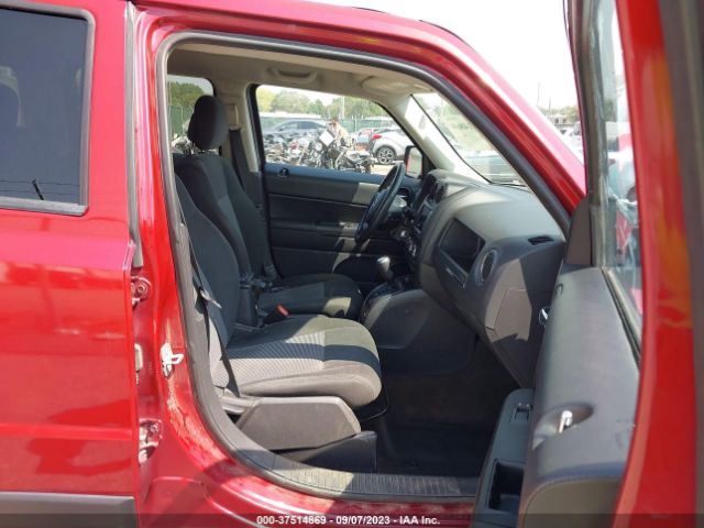 1C4NJPFB2GD583601 Jeep Patriot Latitude