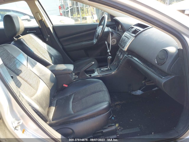 2009 MAZDA MAZDA6 S TOURING VIN: 1YVHP82B195M08836