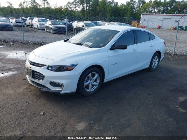 Chevrolet MALIBU LS 2018 1G1ZC5ST3JF172744 Image 2