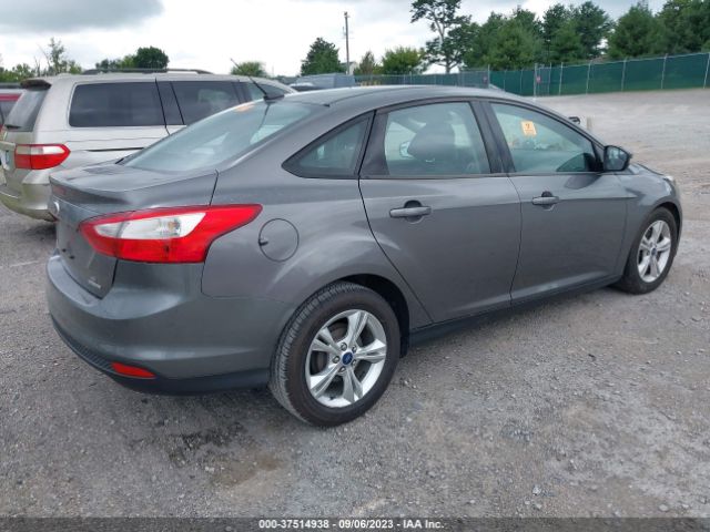 1FADP3F29EL429835 Ford FOCUS SE