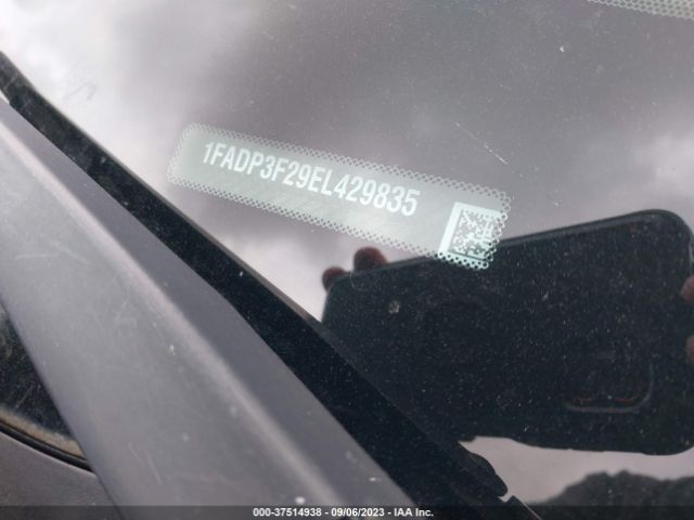 1FADP3F29EL429835 Ford FOCUS SE