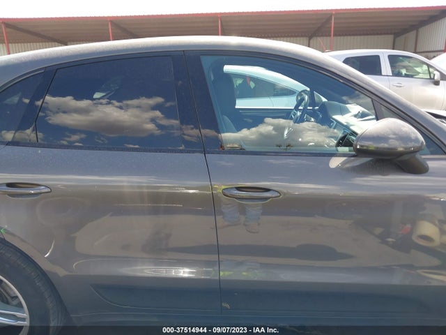 WP1AB2A54GLB50429 Porsche MACAN S