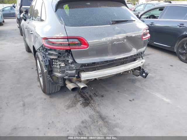 2016 PORSCHE MACAN S VIN: WP1AB2A54GLB50429