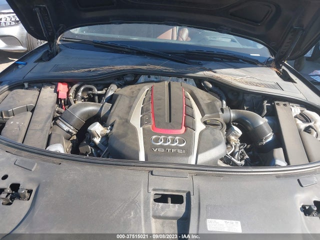 2015 Audi S8, VIN: WAUK2AFD9FN027290