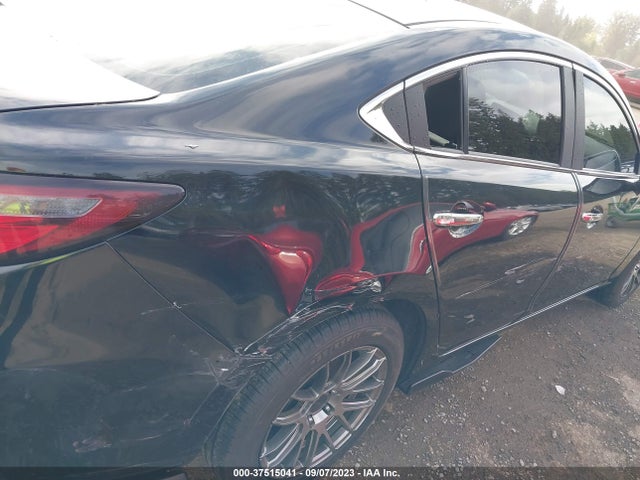2018 MAZDA MAZDA6 TOURING VIN: JM1GL1VMXJ1307517