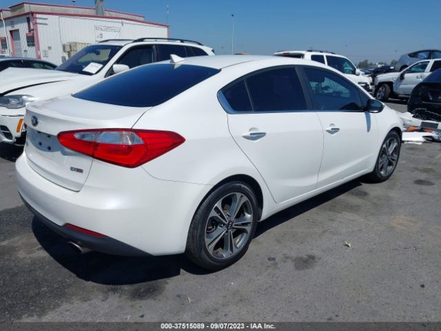 KNAFX4A87G5461675 KIA FORTE EX