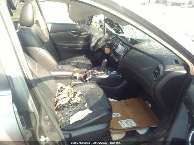 5N1AT2MV1HC826052 Nissan Rogue Sl