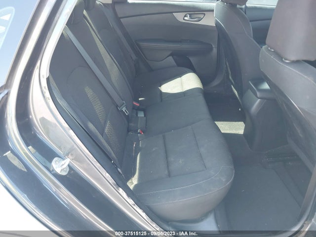 KIA Forte Lxs 2019 3KPF24AD0KE069472 Image 8