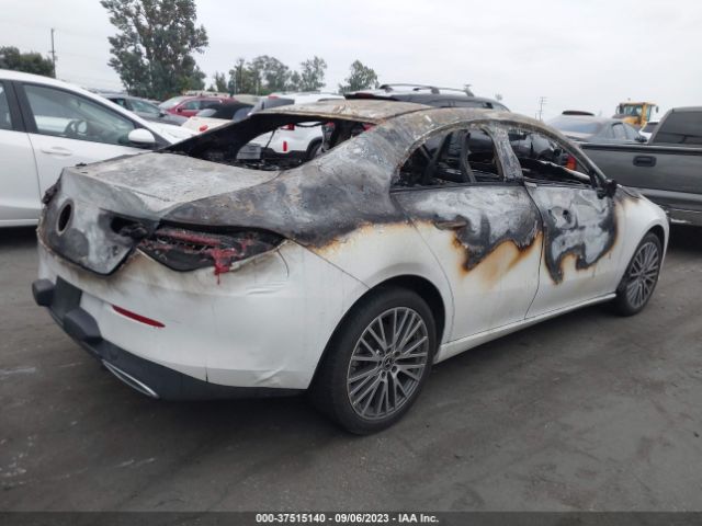 W1K5J4GB1LN122932 Mercedes-Benz CLA