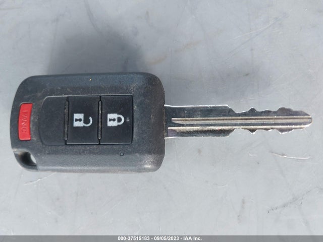 JA4AR3AU4HZ068820 Mitsubishi Outlander Sport 2.0