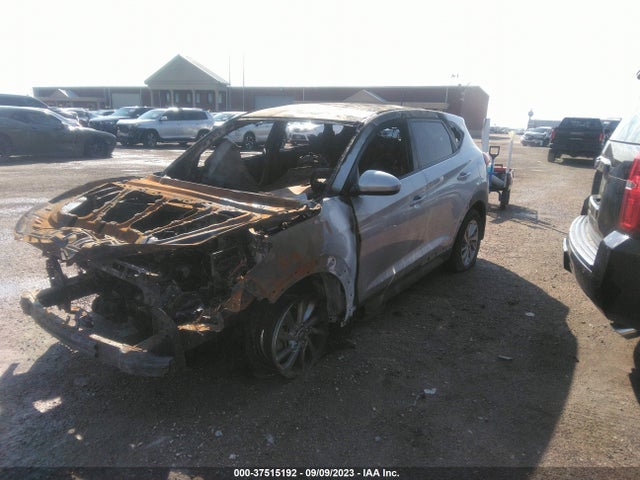 Hyundai TUCSON SE 2016 KM8J23A48GU192364 Image 2