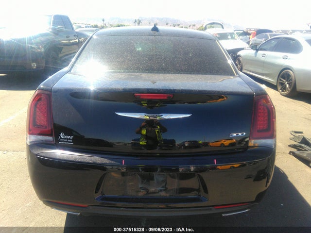 2C3CCAAG6KH671729 Chrysler 300 Touring