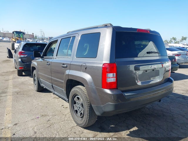 1C4NJPBA0HD212483 Jeep Patriot Sport Fwd