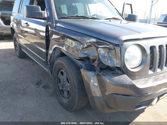 1C4NJPBA0HD212483 Jeep Patriot Sport Fwd