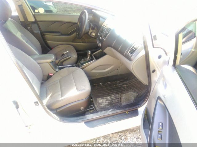 3KPFK4A70HE042405 KIA FORTE LX