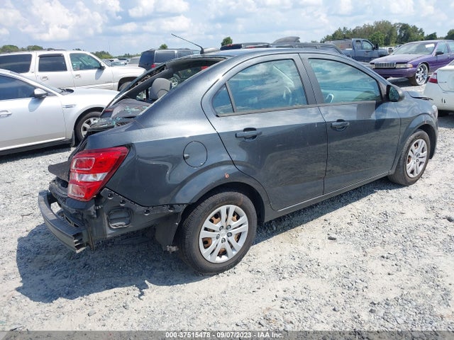 Chevrolet SONIC LS 2018 1G1JB5SH9J4125449 Image 4
