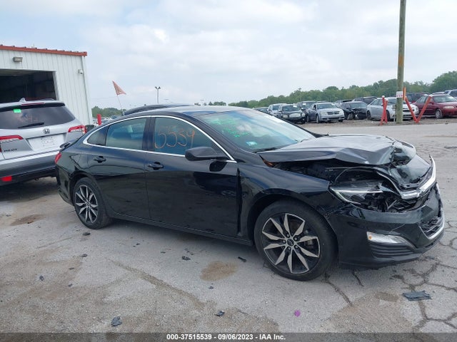 Chevrolet MALIBU RS 2021 1G1ZG5ST4MF048796 Image 13