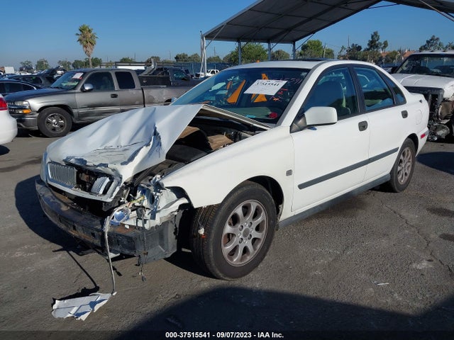 2002 VOLVO S40 VIN: YV1VS29532F870328