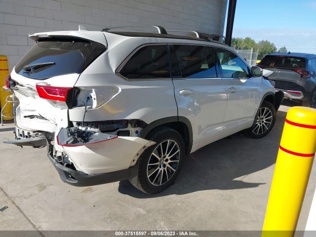 Toyota Highlander Xle/se 2017 5TDJZRFH3HS436118 Image 10