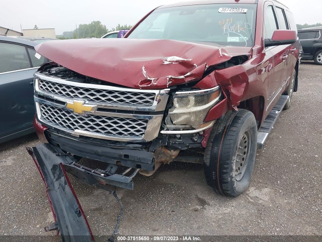 37515650 :رقم المزاد ، 1GNSKHKC0JR384732 vin ، 2018 Chevrolet Suburban Lt مزاد بيع