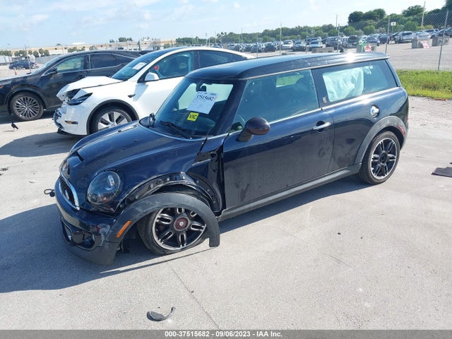 2011 MINI COOPER CLUBMAN WMWZG3C52BTY37102 Photo 1