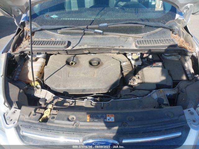 1FMCU9G95FUA10949 Ford ESCAPE SE