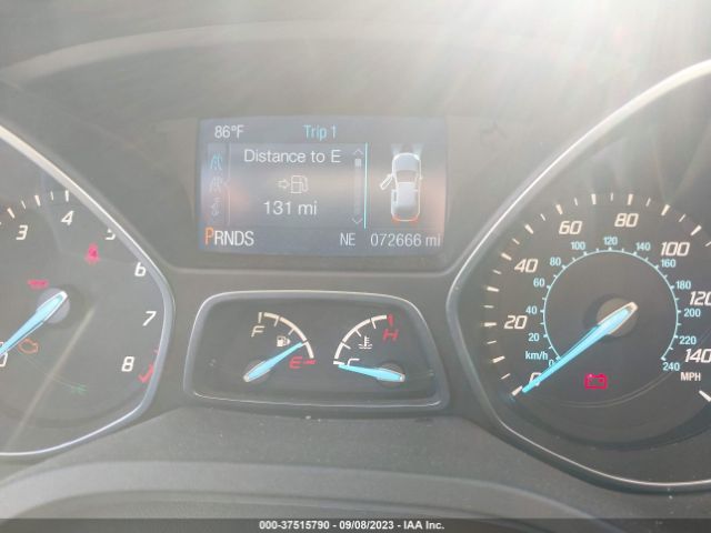 1FMCU9G95FUA10949 Ford ESCAPE SE
