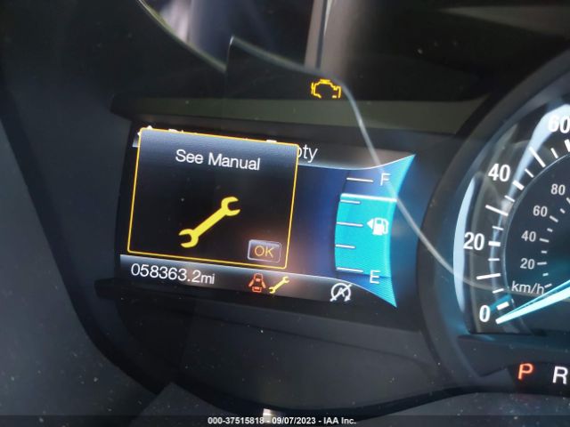 3FA6P0HD1HR215983 Ford FUSION SE