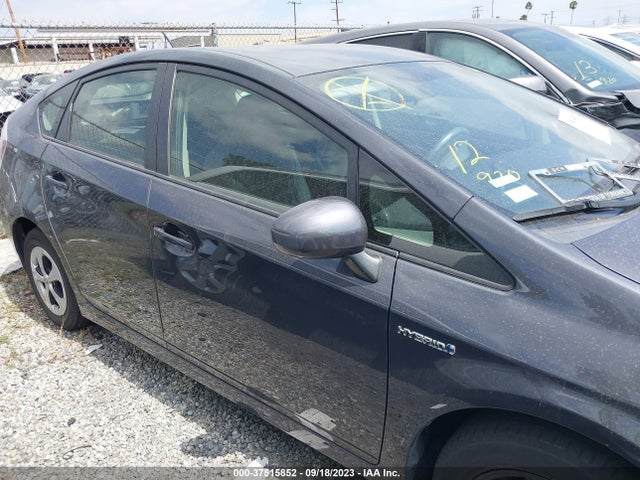 Toyota Prius Four 2015 JTDKN3DU7F0461021 Image 6