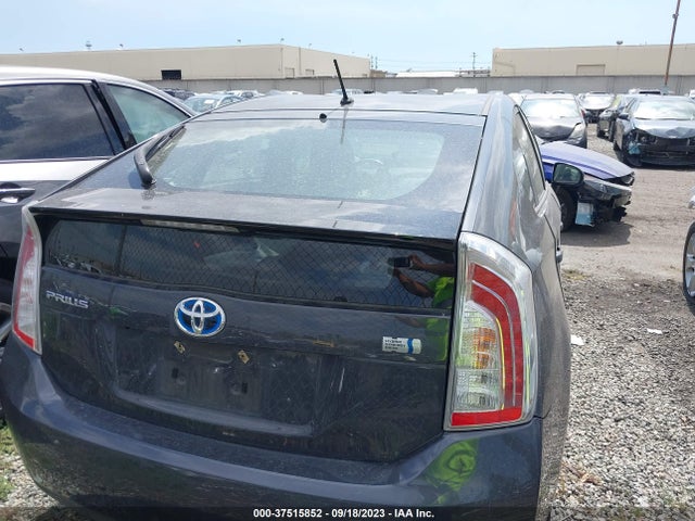Toyota Prius Four 2015 JTDKN3DU7F0461021 Image 9