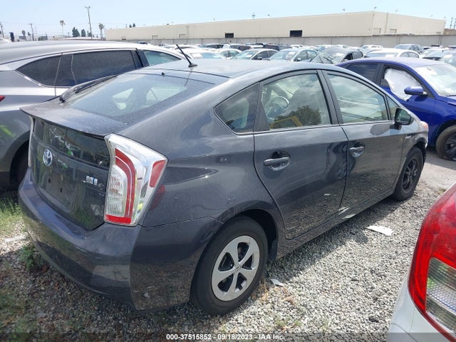 Toyota Prius Four 2015 JTDKN3DU7F0461021 Image 11
