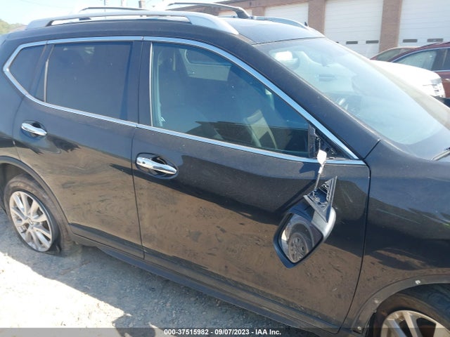 Nissan ROGUE SV 2017 5N1AT2MV3HC730410 Image 13