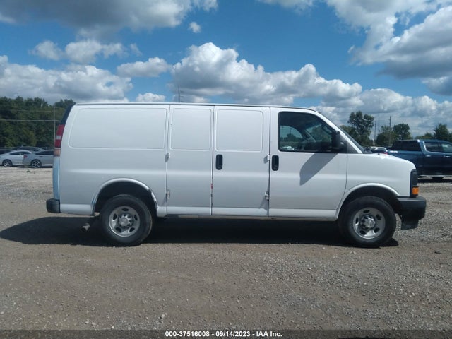 Chevrolet EXPRESS CARGO VAN 2017 1GCWGAFF5H1164048 Image 13