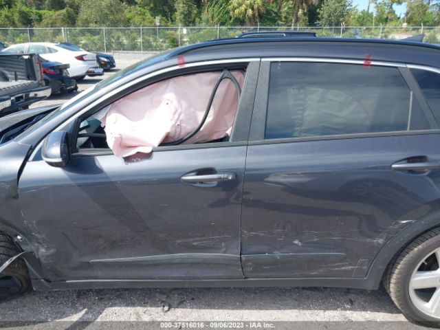 KNDCC3LC2J5134928 KIA NIRO EX