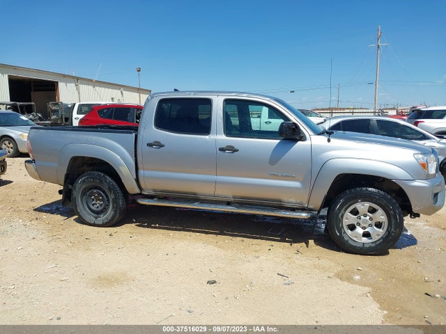 Toyota Tacoma Prerunner 2015 5TFJU4GN8FX069097 Image 14