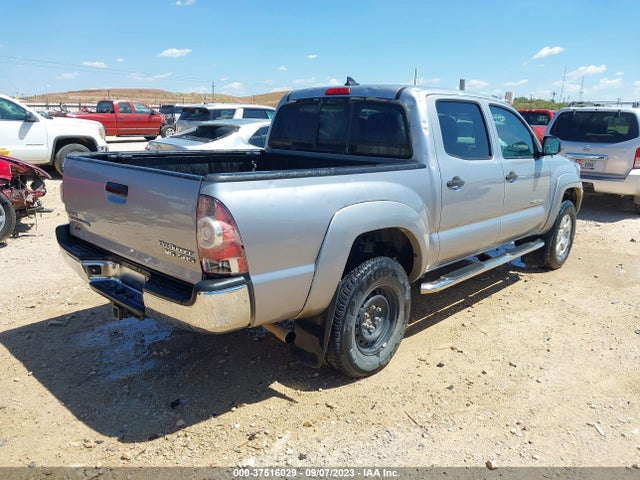 Toyota Tacoma Prerunner 2015 5TFJU4GN8FX069097 Image 4
