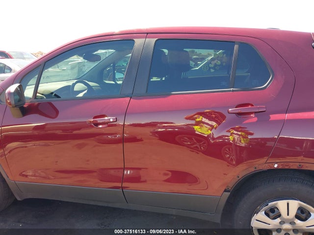 Chevrolet TRAX LS 2017 3GNCJKSB7HL276184 Image 15