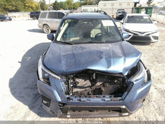 JF2SKAEC4NH499715 Subaru Forester Premium