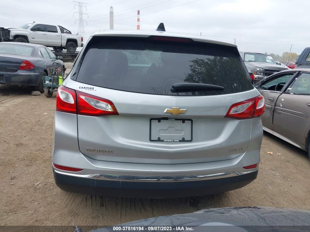 Chevrolet EQUINOX LT 2018 2GNAXSEV8J6327956 Image 17