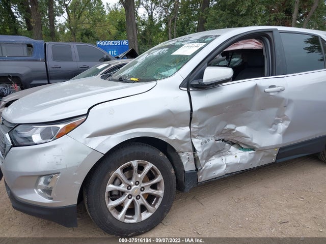 Chevrolet EQUINOX LT 2018 2GNAXSEV8J6327956 Image 6