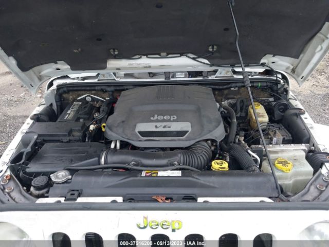 1C4BJWEG1FL538356 Jeep Wrangler Unlimited Sahara