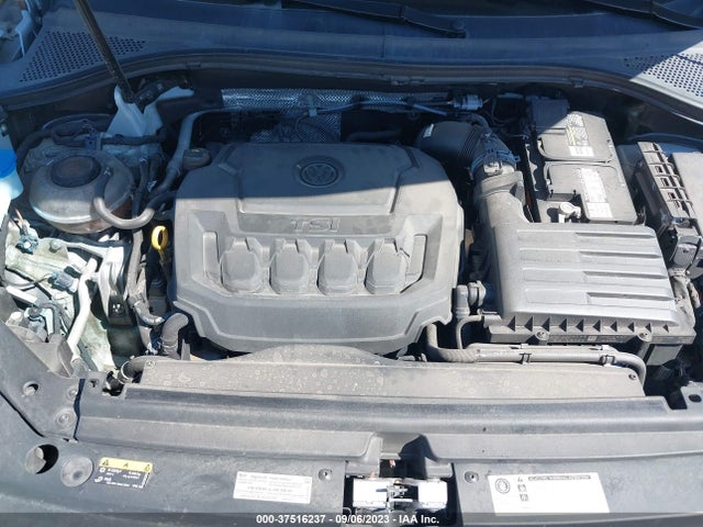 3VV3B7AXXJM204333 Volkswagen Tiguan Sel/se