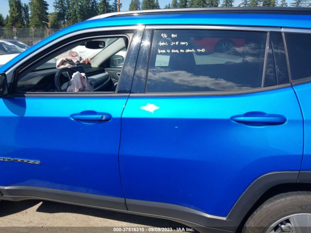 3C4NJDBBXNT207398 Jeep Compass Latitude