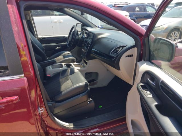 2C4RDGCG6LR175201 Dodge Grand Caravan Sxt