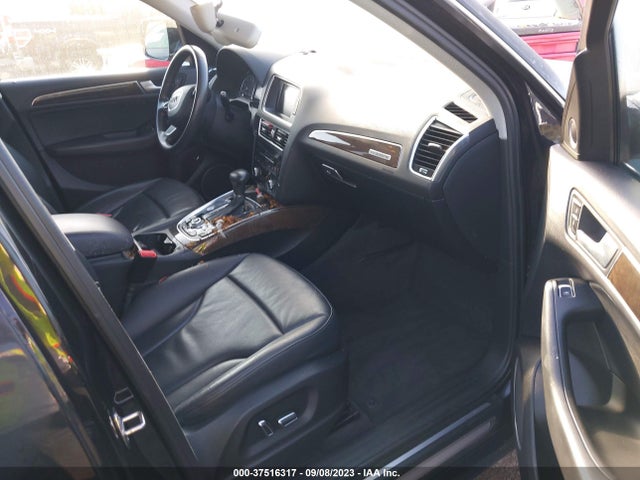 WA1LFAFPXEA104609 Audi Q5 Premium Plus